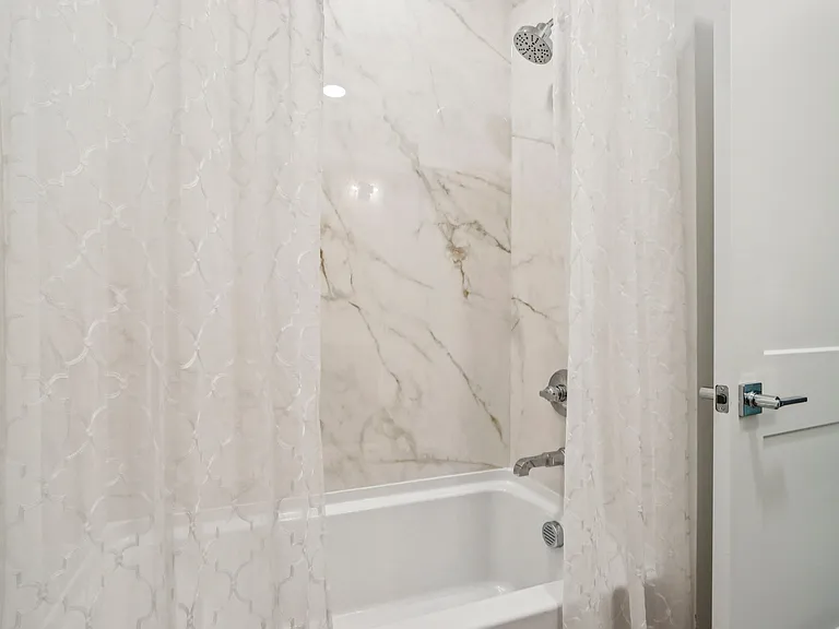 Elevate at Red Mountain Townhomes — Photo 30