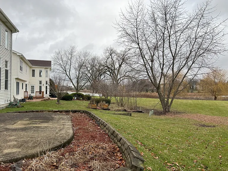 2034 Bunker Cir — Photo 8