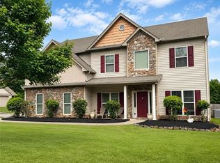 1361 Yorkshire Dr, Winder, GA 30680