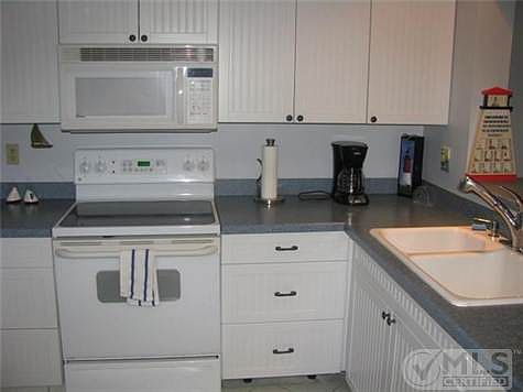 3rd image of 5151 Highway A1a #114