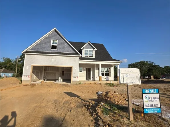 4300 Kirkhill Ct, Wade, NC 28395