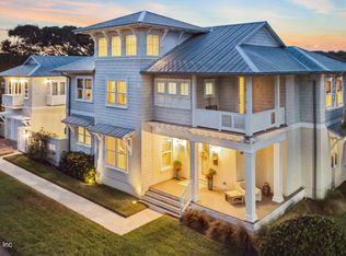 1322 Ocean Blvd, Atlantic Beach, FL 32233