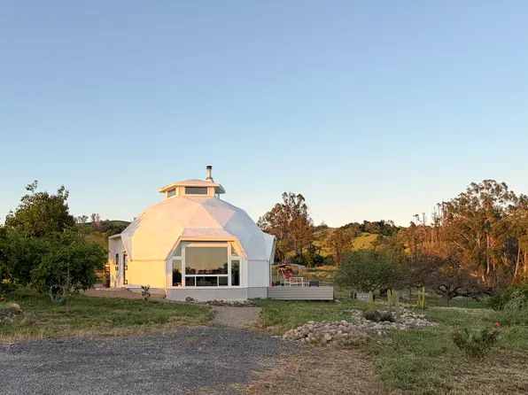 (undisclosed Address), Healdsburg, CA 95448