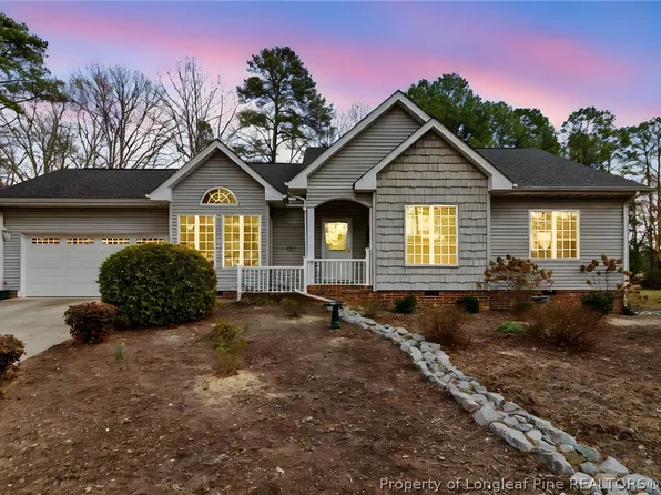 669 Chelsea Dr, Sanford, NC 27332