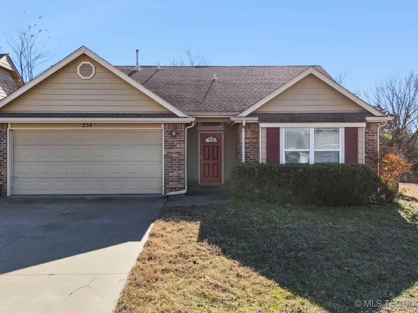 234 W 46th St, Sand Springs, OK 74063