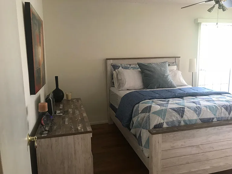 7557 N Dreamy Draw Dr — Photo 8
