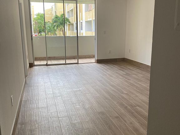 4th image of 10090 NE 80th Ct #1210