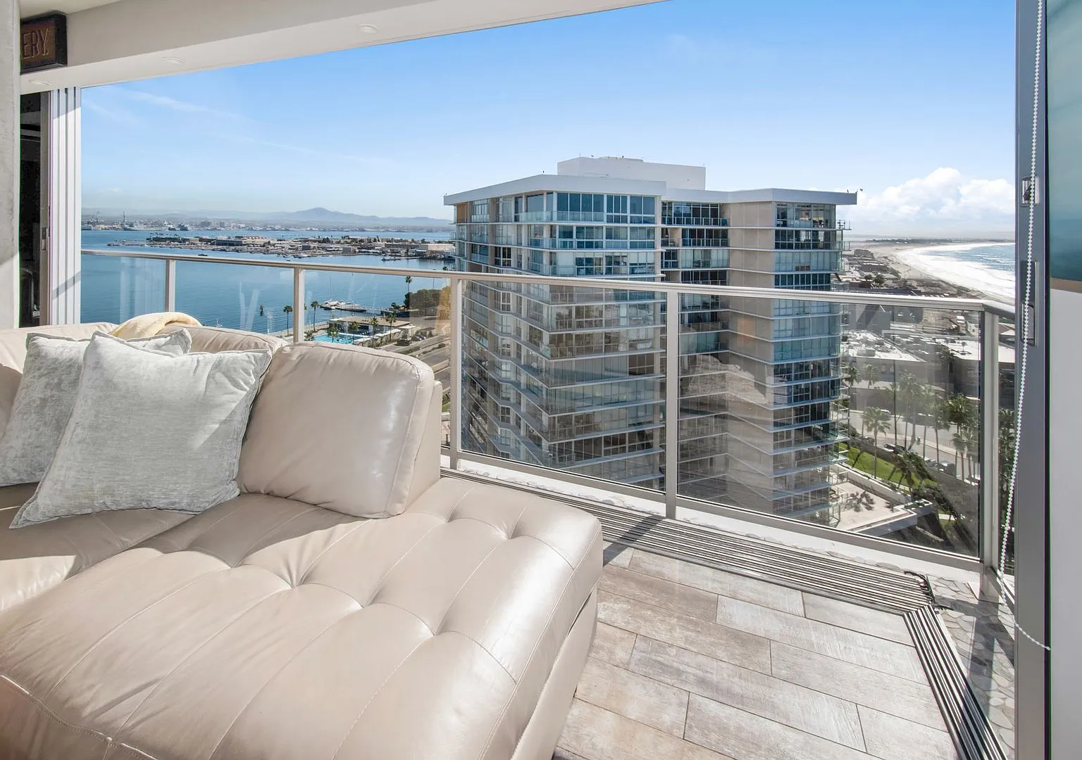 1810 Avenida del Mundo #1509 — Photo 4