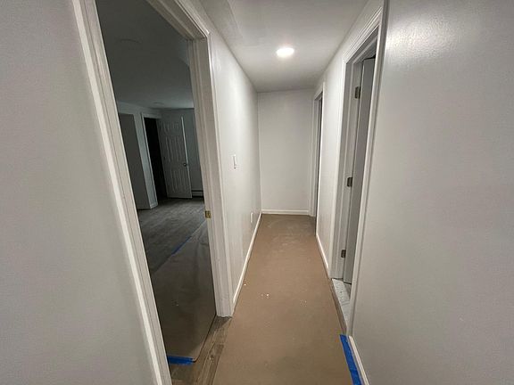 2nd image of 52 Jefferson Ave #1