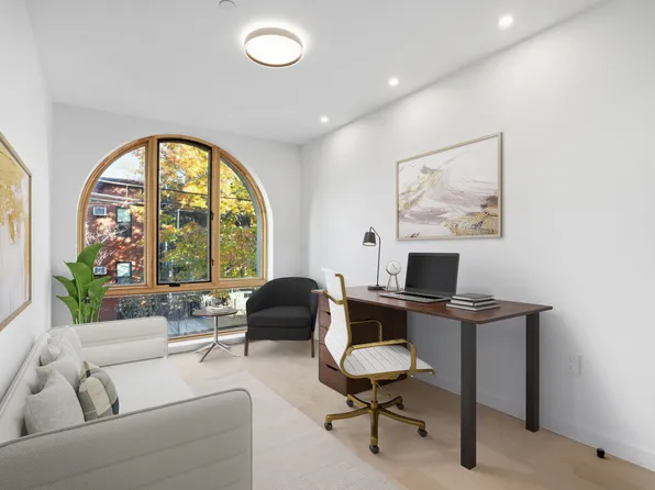 19 North Henry Street image 14 of 28