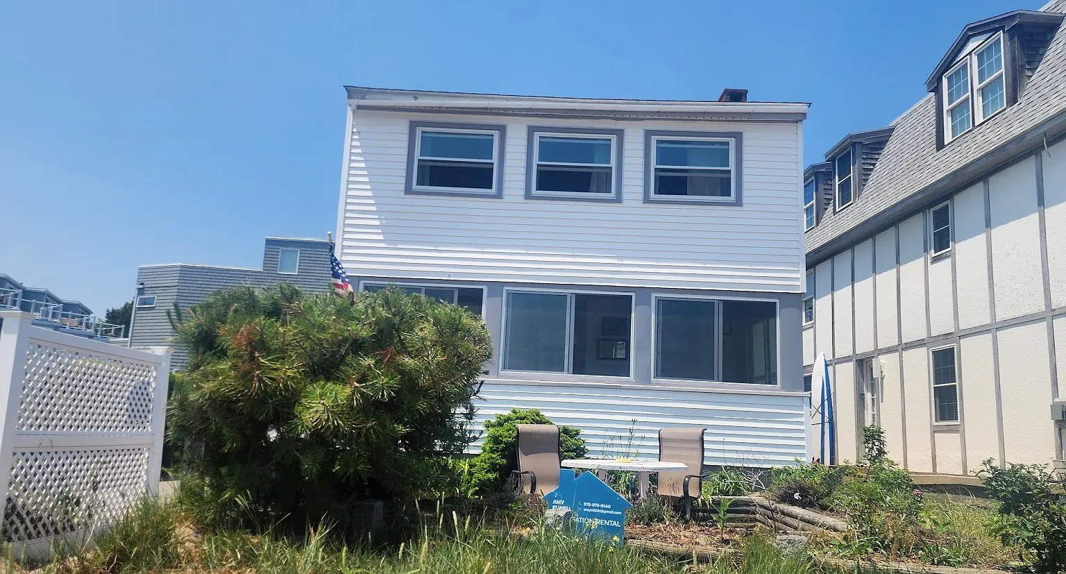 4 bed, 1.5 bath, 1360 sqft, $3,400 — Photo 4