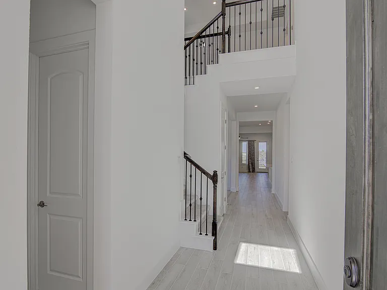 22300 Lago Lookout Ln — Photo 7
