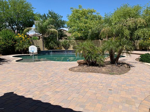 5th image of 13171 N 147th Dr