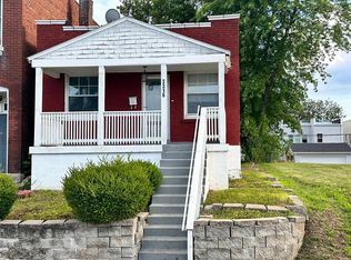 3316 Caroline St, Saint Louis, MO 63104