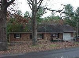 1065 Pine Grove Rd, Lerona, WV 25971