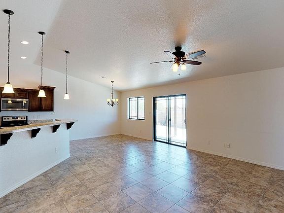 5th image of 11712 S Gila St