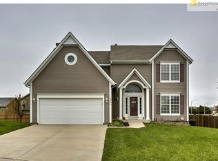18838 W 160th Pl, Olathe, KS 66062