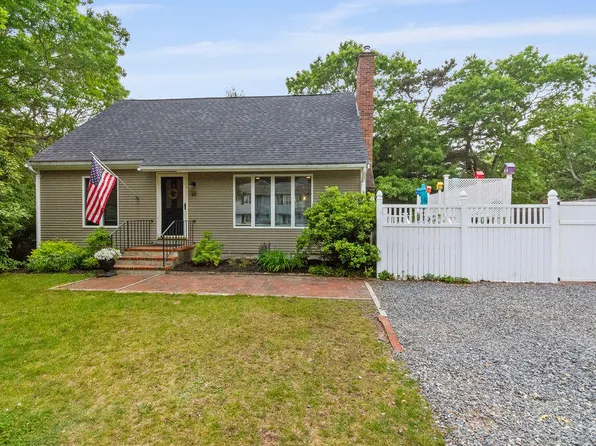 22 Rickey Lane, East Wareham, MA 02538