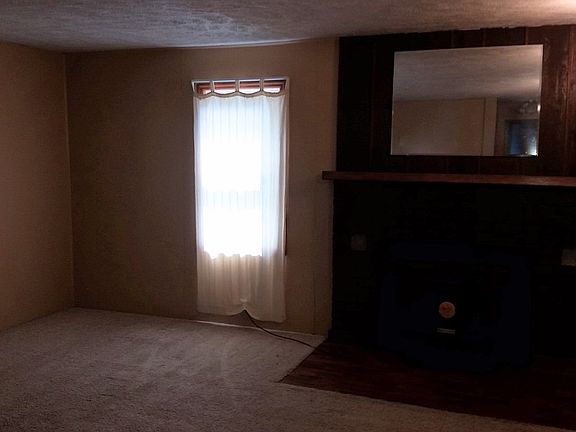 2nd image of 1325 N Kiplinger Ave
