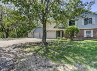 6985 Langford Ct, Edina, MN 55436