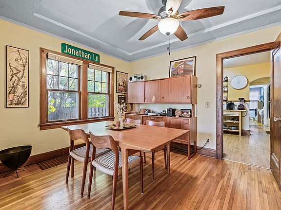 3rd image of 4053 Quail Ave N