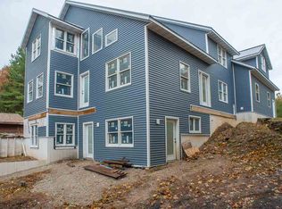 W7075 Oakwood Dr, Wautoma, WI 54982