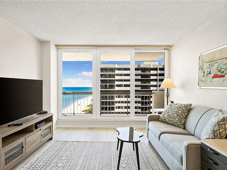 4001 Gulf Shore Blvd N #1106 — Photo 26