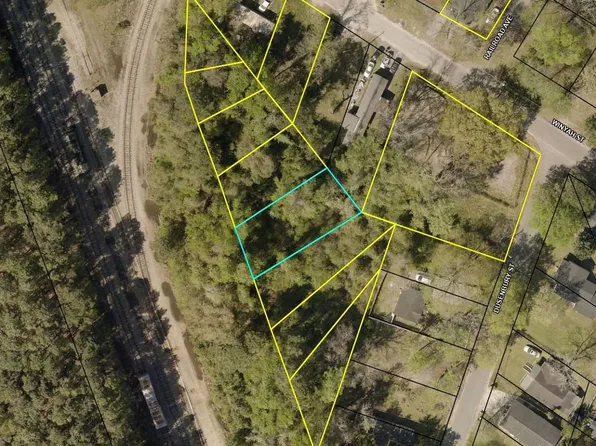 255 Winyah St., Georgetown, SC 29440