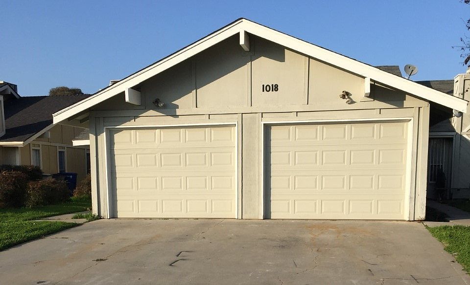 1st image of 1018 W Garland Ave