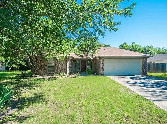 2nd image of 2717 Mistywood Ln