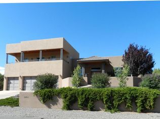 6415 Tear Drop Ct, Farmington, NM 87402