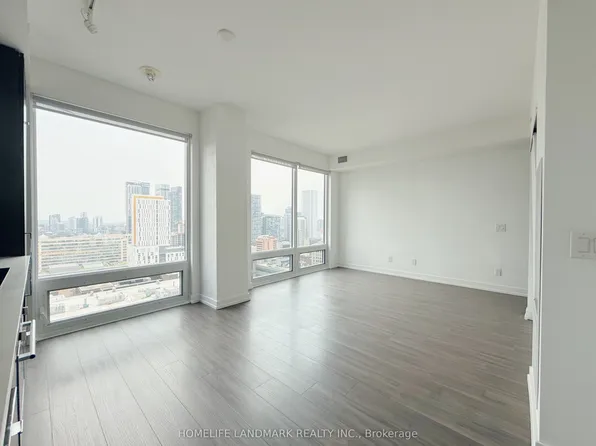 20 Edward St #2202, Toronto, ON M5G 0C5