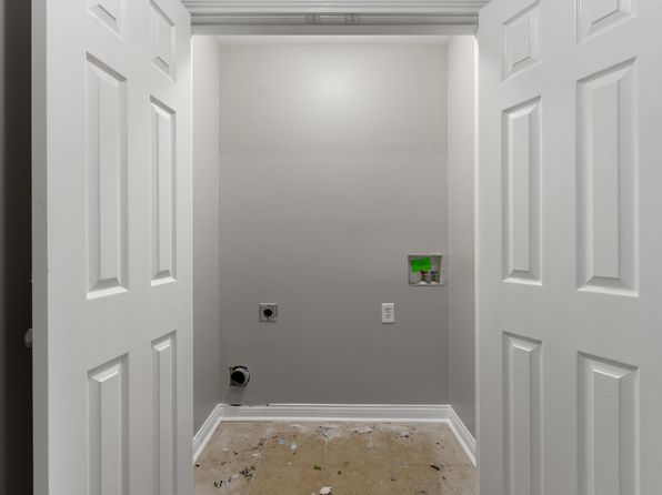 lexington-kentucky-446956486 picture