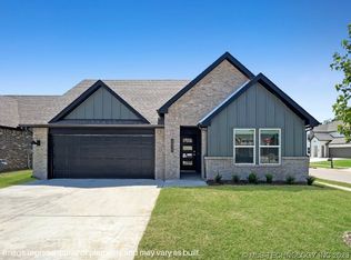 4608 S Chestnut St, Broken Arrow, OK 74011