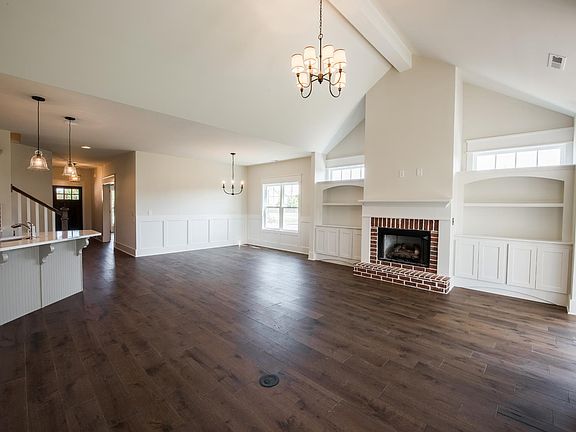 2nd image of 3307 Hampton Turner Dr