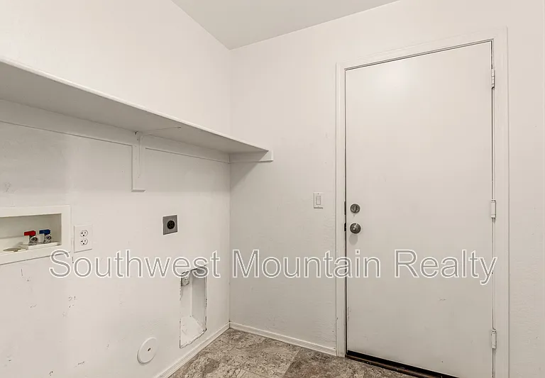 33782 N Mercedes Dr — Photo 29