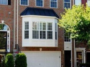 5317 Waldo Dr, Alexandria, VA 22315