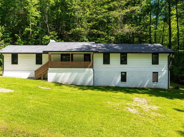 725 Pan Gap Rd, Chattanooga, TN 37419