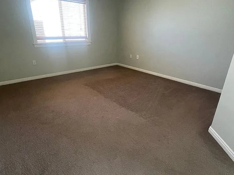 953 N Kings Crossing Dr — Photo 12