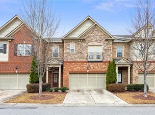 5568 High Point Rd, Sandy Springs, GA 30342