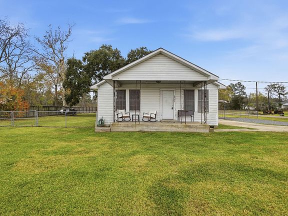 2nd image of 6902 Concord Rd