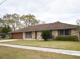201 Gordon Crockett Dr, Lafayette, LA 70508