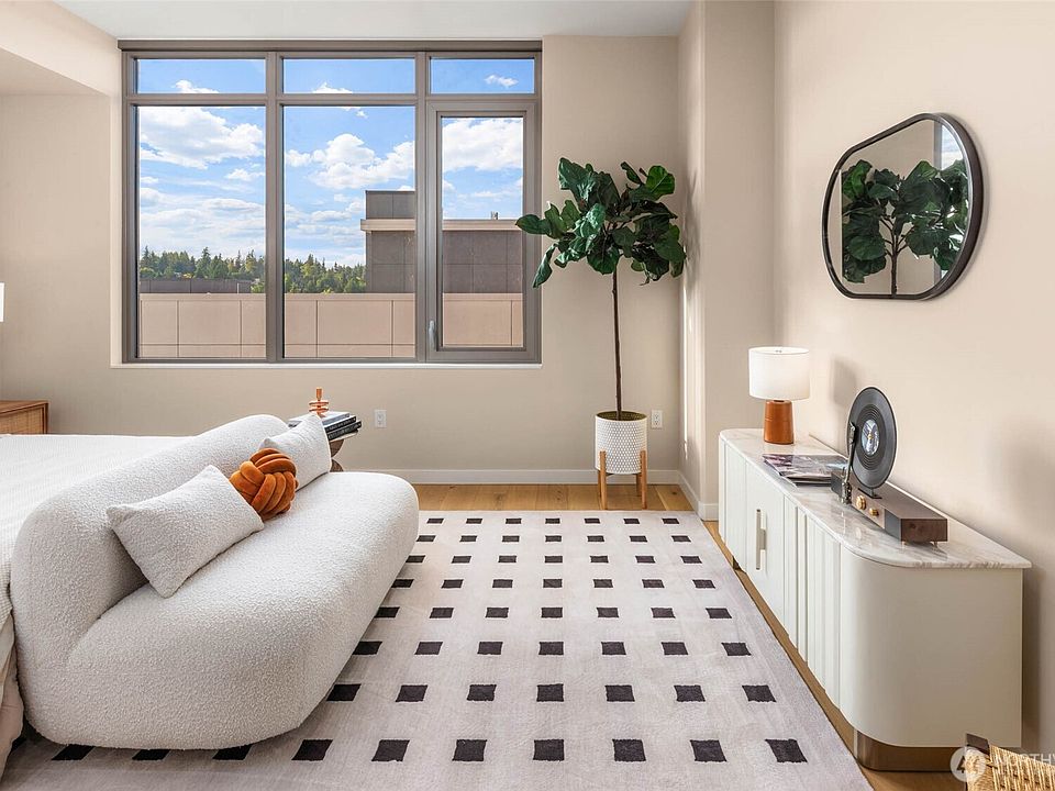 1st image of 10232 NE 10th Street #805