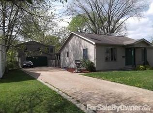 1812 Lee St, Springfield, IL 62703