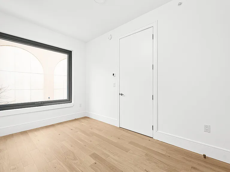 151 S Elliott Pl #7I — Photo 9