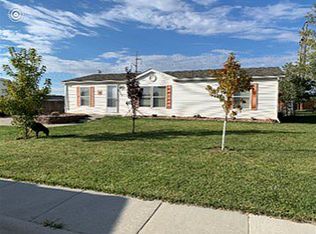 1313 Orchid Ln, Gillette, WY 82716