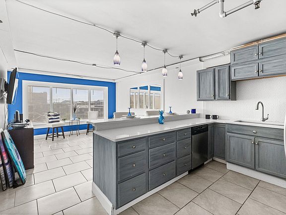 3rd image of 1605 S Ocean Blvd. S #311