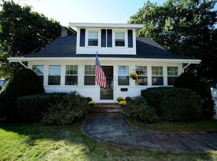 533 Chestnut St, Needham, MA 02492