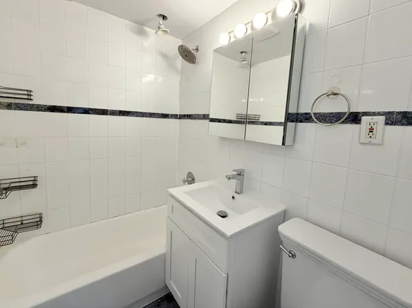 141 East 89th Street image 13 of 17