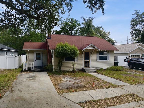 3rd image of 1025 3rd St N
